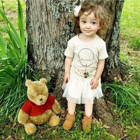 Designer Disney Tee featuring Classic Pooh with French Phrase "Au revoir" - Picture 1 of 6